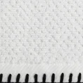 Ręcznik MABEL z kontrastującym obszyciem na krawędzi - 70 x 140 cm - biały 2