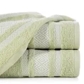 Ręcznik z żakardową bordiurą w romby - 70 x 140 cm - zielony 1