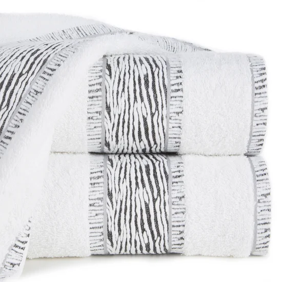 Ręcznik NIKOLA z ozdobną żakardową bordiurą - 50 x 90 cm - biały