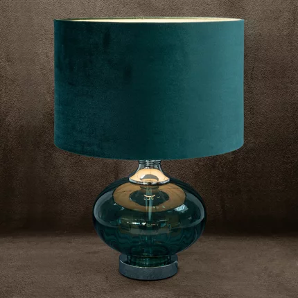Lampa stołowa SAMI na podstawie ze szkła z abażurem z lśniącego welwetu Lampa stołowa SAMI na podstawie ze szkła z abażurem z lśniącego welwetu - ∅ 35 x 50 cm