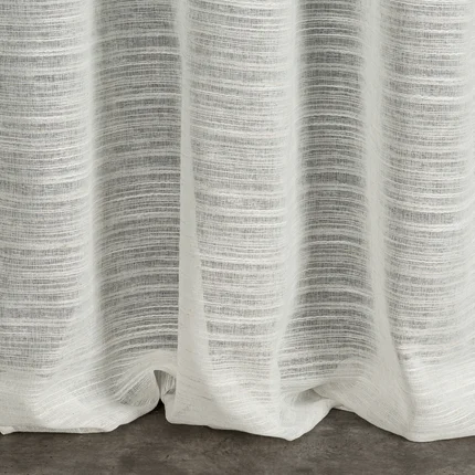 Firana ARIA z efektem deszczyku półprzezroczysta Firana ARIA z efektem deszczyku półprzezroczysta - 140 x 250 cm