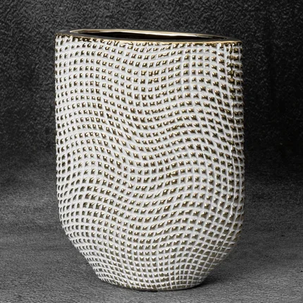 Wazon ceramiczny VERDA z drobnym wytłaczanym wzorem Wazon ceramiczny VERDA z drobnym wytłaczanym wzorem - 17 x 8 x 24 cm
