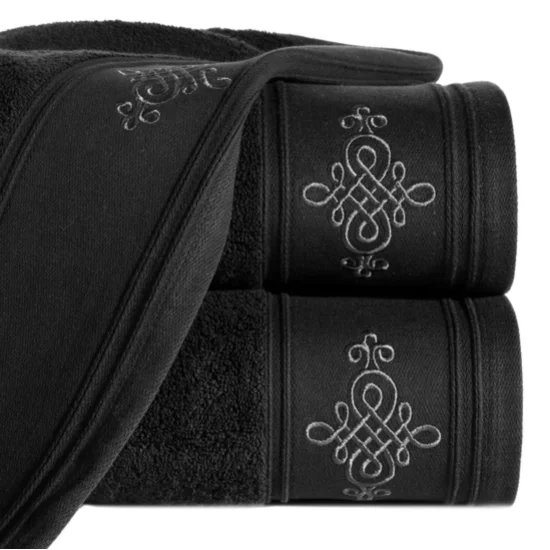 Ręcznik z bordiurą zdobioną ornamentowym haftem - 70 x 140 cm - czarny